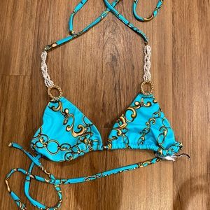 Beach Bunny Swim top size M